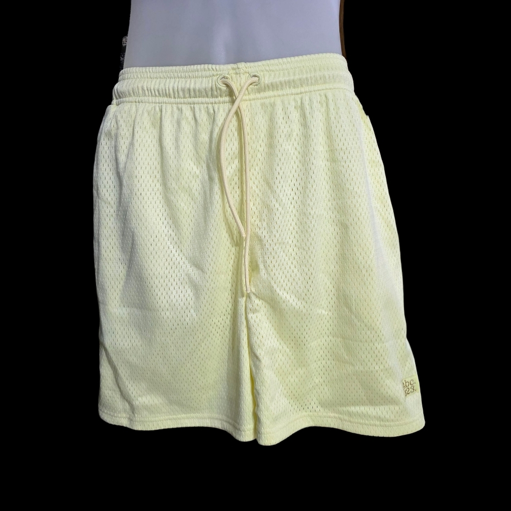 NWT Advisory Board Crystals Abc 123 Mesh Shorts Sulfur Sz M